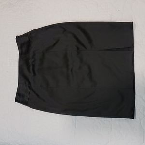 🚀3/$15🚀 White House Black Market satin skirt